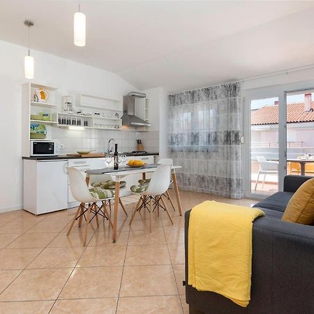 Seafront Apartment Gaby Medulin Dış mekan fotoğraf